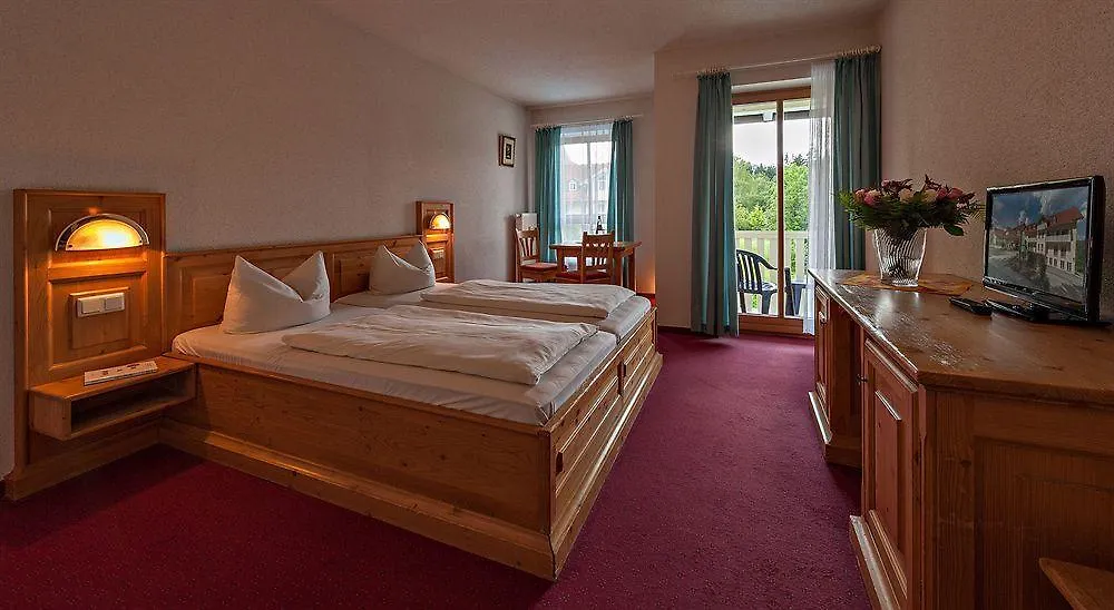 Hotel Ahornhof Lindberg